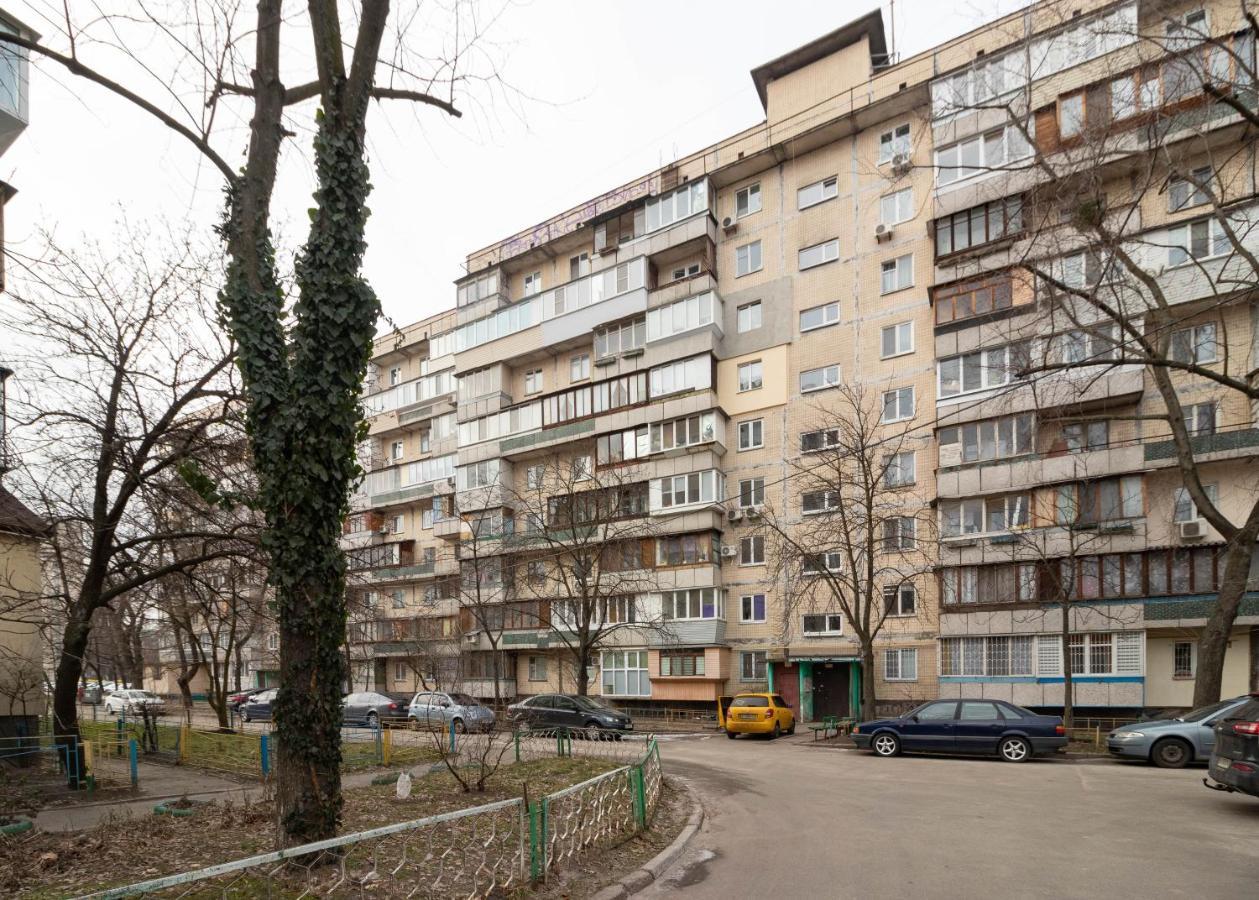 Kvartirkoff Na Geroev Dnepra 3 Kiew Exterior foto